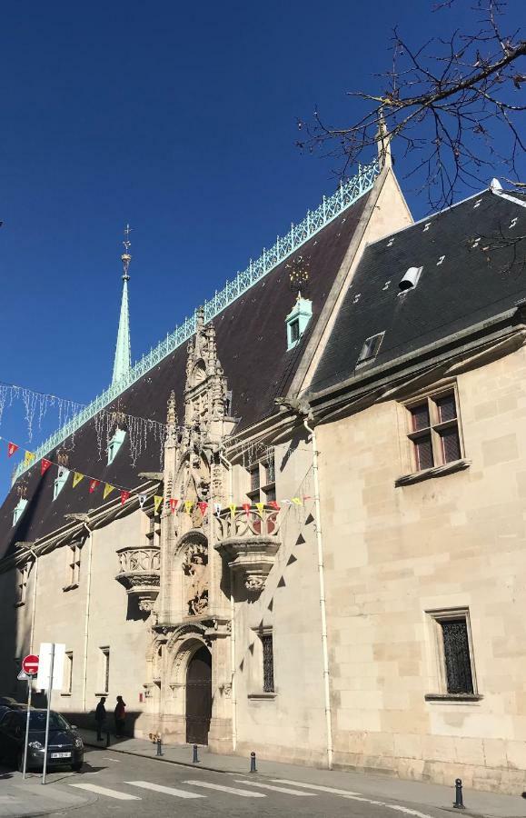 Le Relais Des Cordeliers Apartment Nancy Exterior photo